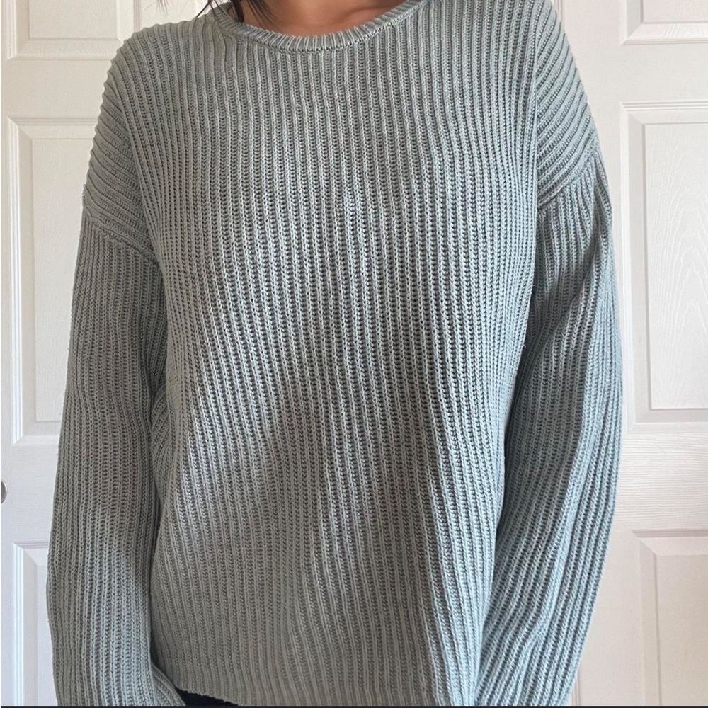 COPY - Forever 21 sage green crewneck sweater size small